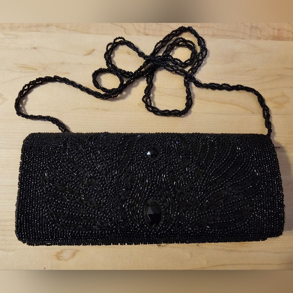 Black Clutch with Black Stones